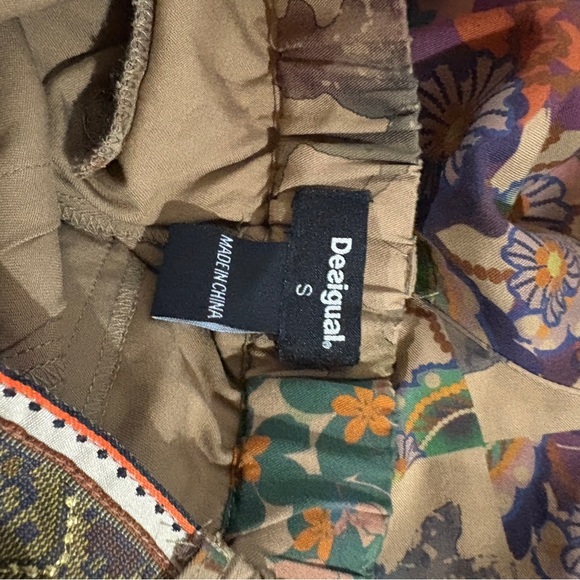 Desigual Pants Size Small Beautiful Pants - Picture 5 of 7